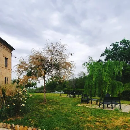 Tenuta Gran Bosco Hytte Loro Piceno